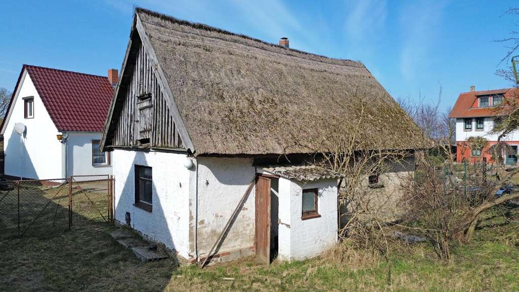Immobilie in Rankwitz - Sanierungsbedürftiges Haus mit idyllischem Grundstück in Liepe auf Usedom - Bild 4