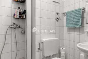 Helle 2-Zimmer-Wohnung mit Einbauküche & Aufzug in zentraler Lage von Leverkusen-Wiesdorf
 – Die vollständige Adresse der Immobilie erhältst du vom Anbieter., 51373 Wiesdorf, Leverkusen – Vorschaubild 4