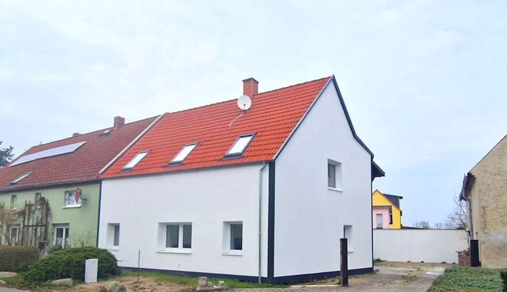 Immobilie in Torgau - Ländlicher Wohntraum mit viel Platz & Charme – Frisch saniertes Einfamilienhaus bei Torgau - Bild 0