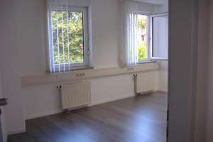 107 m² | 4 ½ Zimmer / 4 ½ rooms | renoviert / renovated | Balkon | Nürnberg-90419-St. Johannis – Bucher Straße 27, 90419 St. Johannis, Nürnberg – Vorschaubild 5