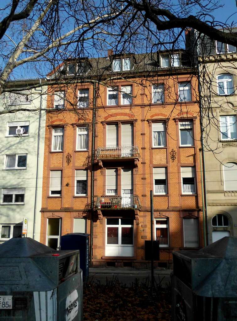 5-Familenhaus in LU-Süd