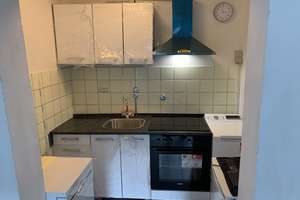 Ab 01.06.2026 wird eine vollständig renovierte 2-Zimmer-Wohnung in sehr zentraler Lage vermietet. – Errprinzenstraße 11, 75175 Oststadt, Pforzheim – Vorschaubild 2