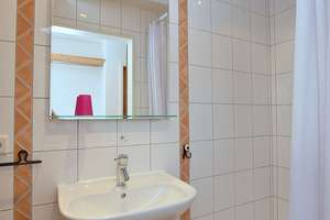 Schön möblierte Wohnung mit Reinigungsservice in Stuttgart Münster – Die vollständige Adresse der Immobilie erhältst du vom Anbieter., 70376 Münster, Stuttgart – Vorschaubild 4