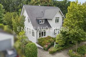 Zeitlose Eleganz am Fühlinger See - Exklusives Einfamilienhaus mit Privatsphäre