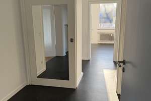 Großzügige 3,5-Zimmer Wohnung mit 2 Balkonen in Essen-Bredeney