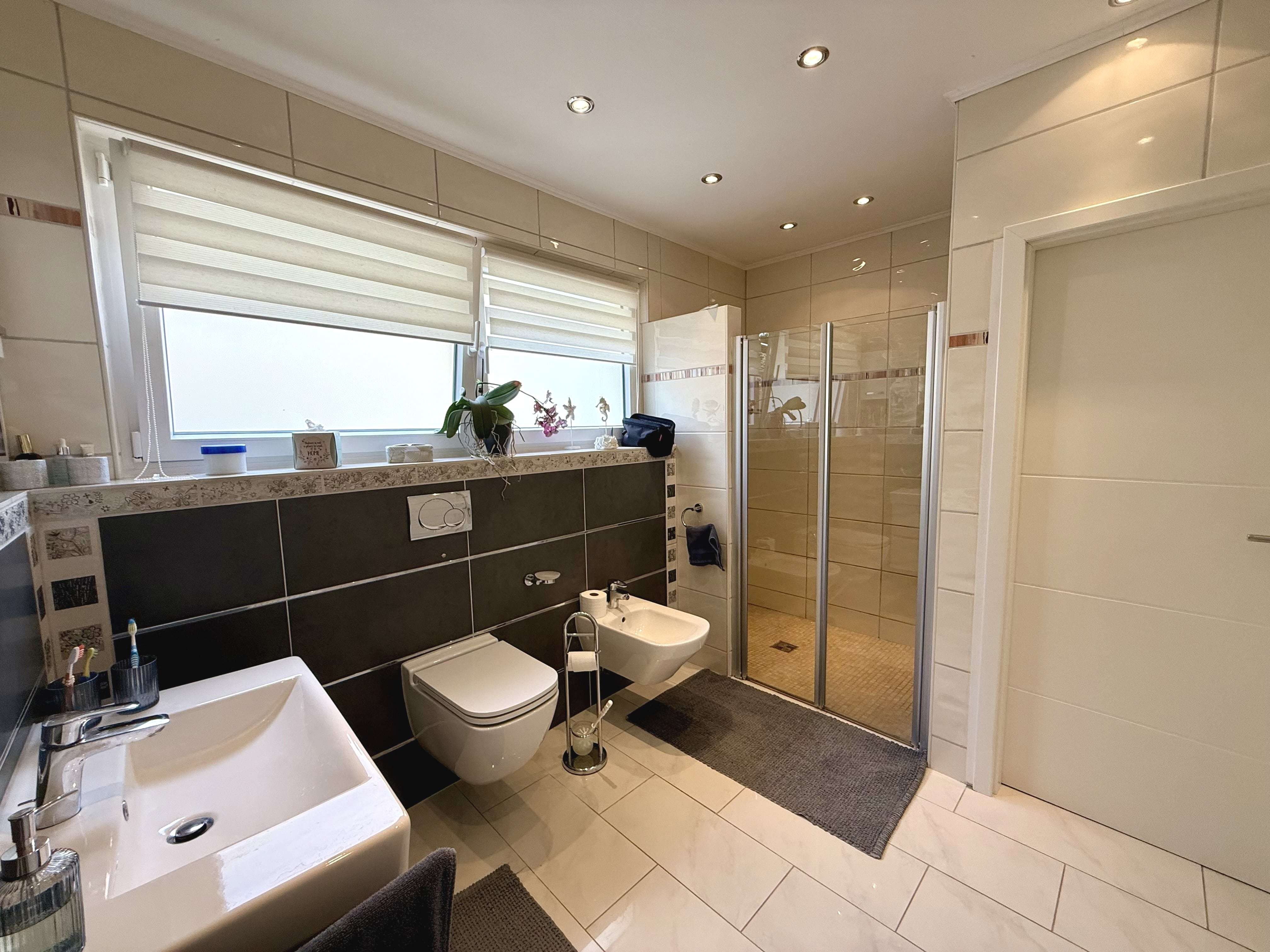 Immobilie in Wadgassen - Saniertes Ein- bis Zweifamilienhaus in ruhiger Lage von Wadgassen-Differten! - Bild 3