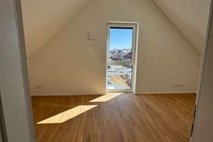 Ideal für Familien! Neubau-Reiheneckhaus mit EBK in Köfering – Von-Bingen-Straße 7, 93096 Köfering – Vorschaubild 3