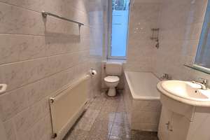 Wohnen mit Charakter: Zweizimmerwohnung in einem Altbau in Köln – Lindenstraße 15, 50674 Neustadt/Süd, Köln – Vorschaubild 4