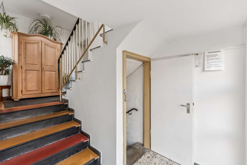 Immobilie in Wunstorf - LENAU - Laufend saniertes, vollvermietetes Dreiparteienhaus in Wunstorf-Blumenau! - Bild 1