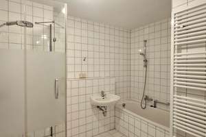 Bezugsfrei: Charmante 2-Zimmer-Wohnung mit Balkon und TG-Stellplatz – Die vollständige Adresse der Immobilie erhältst du vom Anbieter., 13156 Niederschönhausen, Berlin – Vorschaubild 9