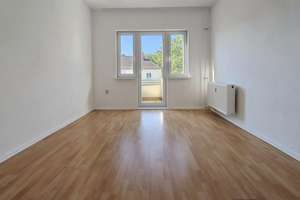 *Aktion Nebenkostenerstattung! Leerstehende 2-Zimmer Wohnung in Tempelhof in ruhiger Wohnanlage – Nackenheimer Weg 28c, 12099 Tempelhof, Berlin – Vorschaubild 2