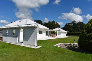 „Sylter Flair“ in Nordseenähe - Bungalow mit luxuriöser Ausstattung – Die vollständige Adresse der Immobilie erhältst du vom Anbieter., 25852 Bordelum – Vorschaubild 7