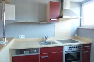 NUR FÜR STUDENTEN-/INNEN - Zimmer in 3er-WG in einem Studentenwohnheim in Reutlingen – August-Bebel-Straße 17, 72762 Reutlingen (Kreis) – Vorschaubild 4