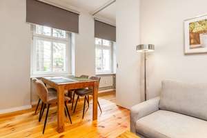 Schickes 2 Zimmer-Apartment im 1. OG im Gartenhaus – Die vollständige Adresse der Immobilie erhältst du vom Anbieter., 12049 Neukölln (Ortsteil), Berlin – Vorschaubild 1