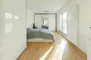 Haus im Haus: Attraktive 3-Zimmer Terrassenwohnung mit Garage, Stellplatz und großer Terrasse – 70195 Botnang-Ost, Stuttgart – Vorschaubild 7