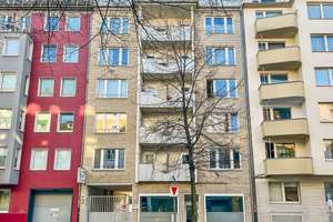 Exklusiv möblierte Dachterrassenwohnung in zentraler Lage mit komfortablem Aufzugszugang – Worringer Straße 64, 40211 Stadtmitte, Düsseldorf – Vorschaubild 8