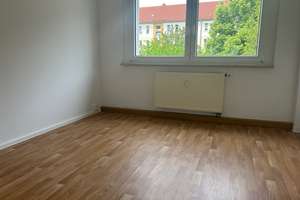 Helle gemütliche 3-Raum-Wohnung – Albert-Schweitzer-Ring 45a, 8112 Wilkau-Haßlau – Vorschaubild 2