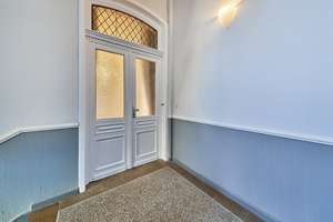 BEL ÉTAGE! 4-Room Historic Apartment - 2 Balconies, Fitted Kitchen & Wellness Oasis *13-Min to Clay* – Die vollständige Adresse der Immobilie erhältst du vom Anbieter., 65185 Mitte, Wiesbaden – Vorschaubild 14
