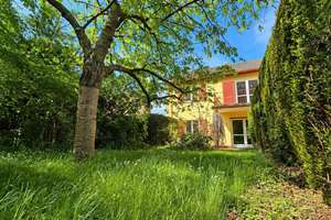 Genug Phantasie vorhanden? Dann los! Tolles Ein- oder Zweifamilienhaus mit großem Potenzial. – 60431 Ginnheim, Frankfurt am Main – Vorschaubild 4