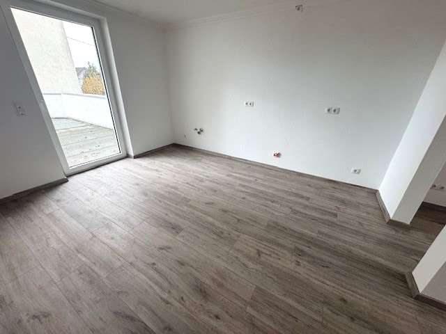 Immobilie in Ochtendung - Kernsanierte Doppelhaushälfte Platz für 2-3 Fahrzeugen in einer Garage - Bild 4