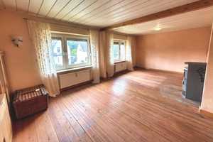 Viel Platz bietet dieses Wohnhaus mit Vollkeller in Kiel-Elmschenhagen – Kiel – Vorschaubild 15