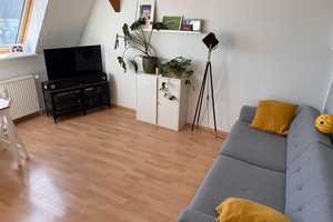 Über den Dächern von Eimsbüttel - möblierte & charmante Dachgeschosswohnung in zentraler Lage – Stellinger Weg 17, 20255 Hamburg – Vorschaubild 5