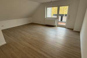Frisch renoviert: 3-Zimmer-Wohnung mit Balkon und EBK – Schloßfeld 143a, 48308 Senden – Vorschaubild 2