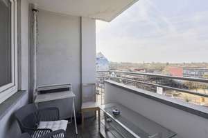 Lichtdurchflutete Eigentumswohnung mit großem Sonnenbalkon und gemütlicher Loggia zentral in Nippes – Die vollständige Adresse der Immobilie erhältst du vom Anbieter., 50733 Nippes (Ortsteil), Köln – Vorschaubild 8