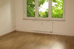 SCHÖNE 3-RAUM Wohnung mit BALKON im Herzen von Chemnitz – Reitbahnstraße 49, 9111 Zentrum, Chemnitz – Vorschaubild 8