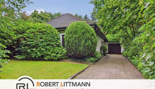 Bild von Zeitlose Wohnqualität mit Potenzial – Bungalow mit großem Gartenidyll in ruhiger Lage