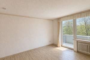 Bezugsfrei ab 1.6.26: helle attraktive 3-Zi Wohnung in D-Unterbach  + provisionsfrei + von privat + – Rathelbeckstraße 291, 40627 Unterbach, Düsseldorf – Vorschaubild 4