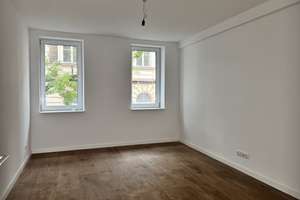 Sanierte Wohnung in der Einkaufsstraße von Krefeld Uerdingen zu vermieten