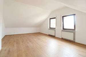 1-Zimmer Dachgeschosswohnung in Top lage Seckbachs – Die vollständige Adresse der Immobilie erhältst du vom Anbieter., 60389 Seckbach, Frankfurt am Main – Vorschaubild 3