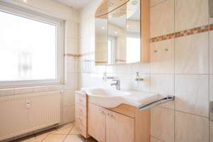 KEINE KÄUFERPROVISION 7,7 % Rendite - Schicke ETW mit Balkon und PKW Stellplatz in Bielefeld Ummeln – 33647 Mitte, Bielefeld – Vorschaubild 9