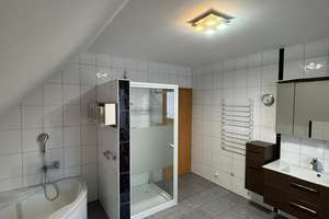 Geräumiges, gepflegtes 4-Zimmer-Haus mit gehobener Innenausstattung in Gelsenkirchen Hassel – Die vollständige Adresse der Immobilie erhältst du vom Anbieter., 45896 Hassel, Gelsenkirchen – Vorschaubild 14