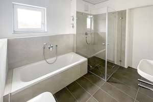 3 Zimmer mit moderner Ausstattung und Balkon – Thumenberger Weg 33, 90491 St. Jobst, Nürnberg – Vorschaubild 11