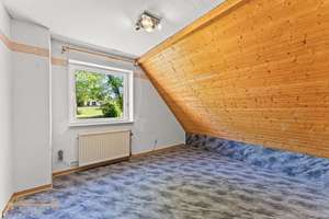 Bremen - Rekum • Familienfreundliches Einfamilienhaus mit Kamin – Die vollständige Adresse der Immobilie erhältst du vom Anbieter., 28777 Rekum, Bremen – Vorschaubild 16