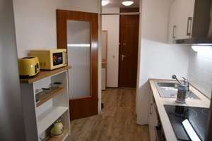 Möblierte, vollausgestattete 75qm Wohnung im 12. Stock mit herrlicher Aussicht plus Stellplatz – St Johann 6, 91056 Alterlangen, Erlangen – Vorschaubild 4