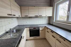 Gepflegte 4,5-Zimmer-Wohnung mit Balkon in ruhigem Mehrfamilienhaus – Reutlingen – Die vollständige Adresse der Immobilie erhältst du vom Anbieter., 72762 Reutlingen-Mitte, Reutlingen – Vorschaubild 18