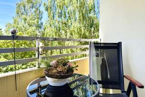 Süd-Balkon, viel Licht & Grünblick – ruhig gelegen und voller Möglichkeiten!
