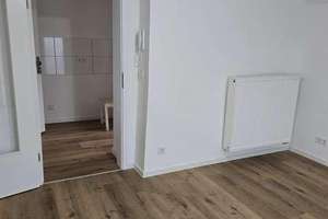 Wohnen mit Charakter: 1-Zimmer-Dachgeschosswohnung in Schönau – Friedrich Ebert Straße 11, 69250 Schönau – Vorschaubild 4