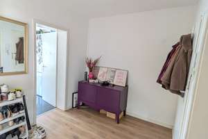 Gepflegte Wohnung mit zwei Zimmern sowie Balkon und EBK in Heidelberg Weststadt – Die vollständige Adresse der Immobilie erhältst du vom Anbieter., 69115 Weststadt, Heidelberg – Vorschaubild 3