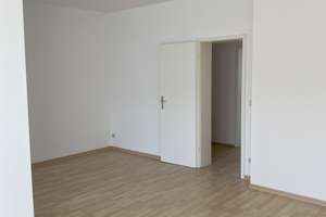 Charmante Gemütlichkeit auf dem Sonnenberg: Ihre neue 3-Zimmer-Wohnung mit viel Platz zum Wohlfühlen – Uhlandstr. 35, 9130 Sonnenberg, Chemnitz – Vorschaubild 12