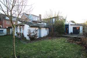 Besondere Architektur trifft auf Familienimmobilie mit schönem Garten in ruhiger Lage von Lövenich – Köln – Vorschaubild 22