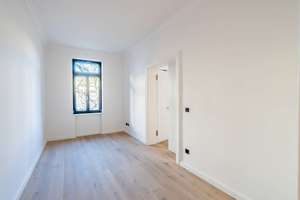 Ein saniertes Zuhause für Familie mit 4 Zimmern, Balkon & Blick auf die Zionskirche – Die vollständige Adresse der Immobilie erhältst du vom Anbieter., 10119 Mitte (Ortsteil), Berlin – Vorschaubild 9