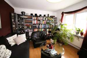 Zweifamilienhaus + teilausgebaute Scheune + Garten + 5 Stellplätze – Main-Taunus-Kreis – Vorschaubild 9