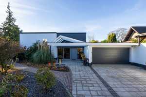 Stilvolles Wohnen im Architektenhaus mit privatem Poolparadies in Bestlage – Neuss (Rhein-Kreis) – Vorschaubild 2