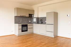 *3 Zimmer* großer SÜDBALKON mit Blick ins Grüne * EBK * TG * AUFZUG * ENERGIEKONZEPT* – Friedrich-Bosse-Straße 69, 4159 Möckern, Leipzig – Vorschaubild 2