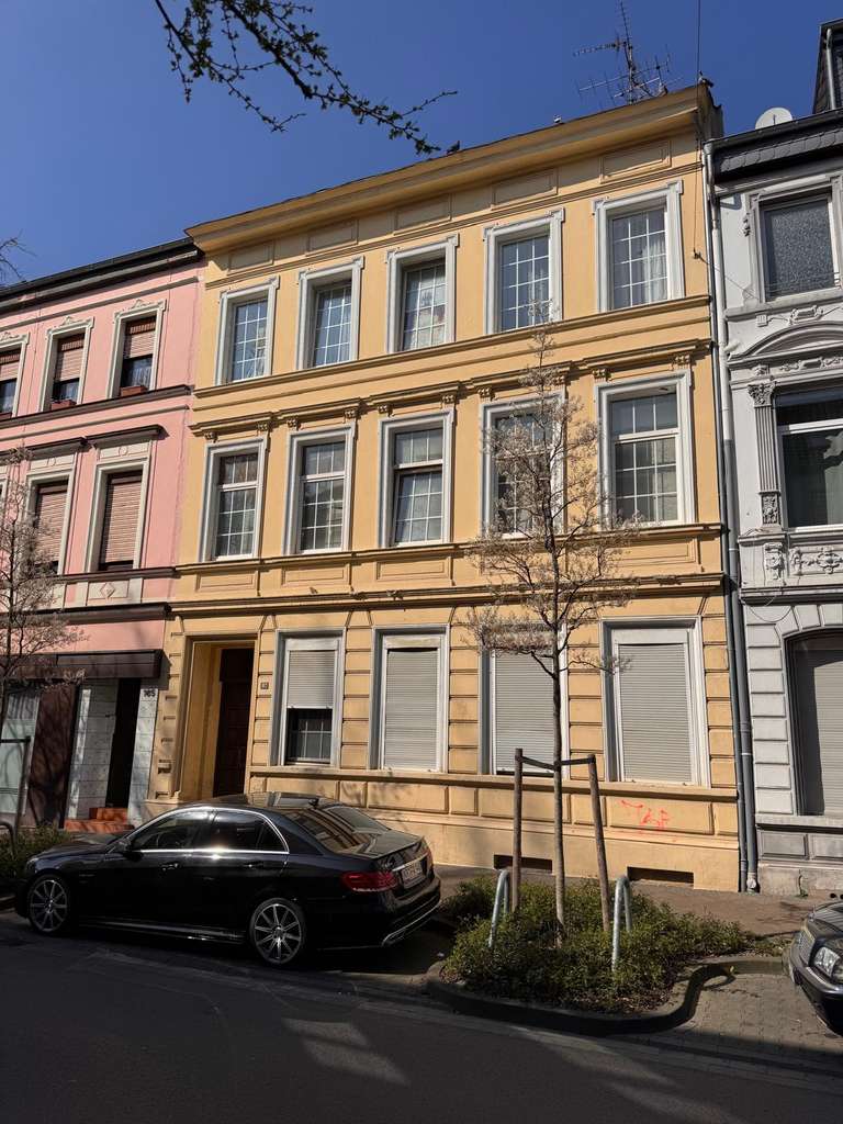 Mehrfamilienhaus in Krefeld - Provisionsfrei