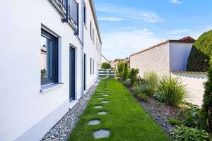 Modernes wohnen mit Garten: 4 Zimmer EG Wohnung inkl. Wallbox & Wärmepumpe – Die vollständige Adresse der Immobilie erhältst du vom Anbieter., 85053 Südost, Ingolstadt – Vorschaubild 32